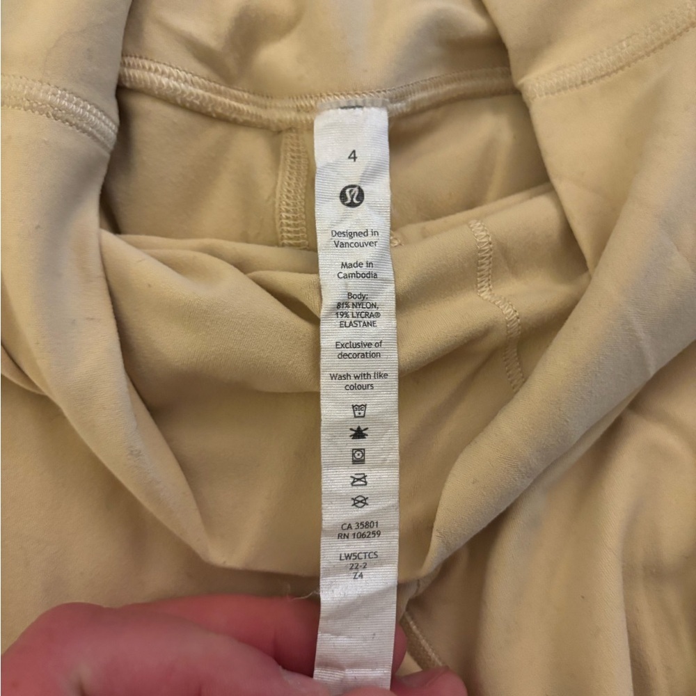 LULULEMON Women’s Align 25” High Waisted Cropped Leggings Size 4 - Picture 4 of 13